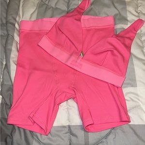 SKIMS Sugar Pink COTTON PLUNGE BRALETTE & RIB BOXER Set